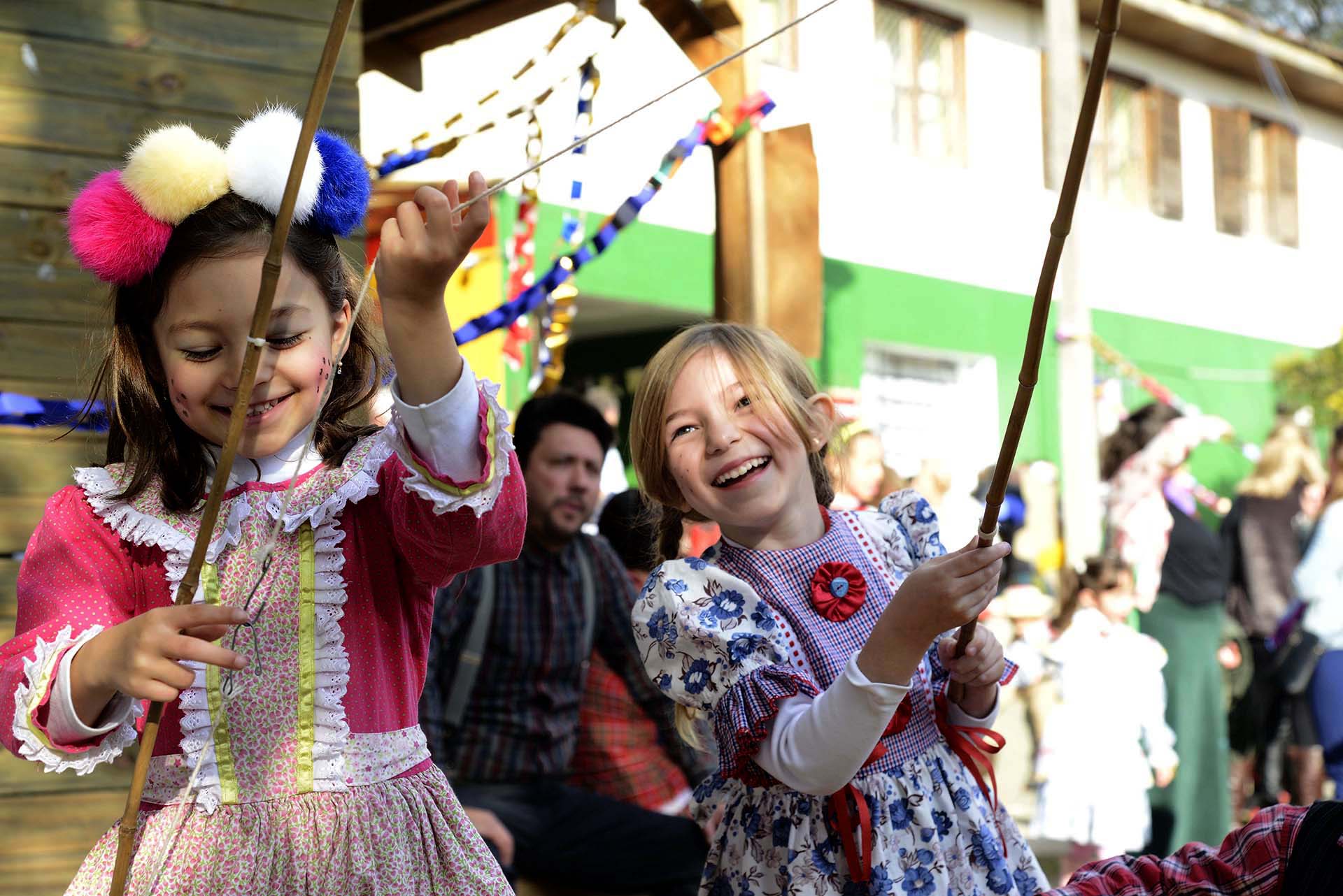 O brincar pelo brincar marcou a festa julina de 2017