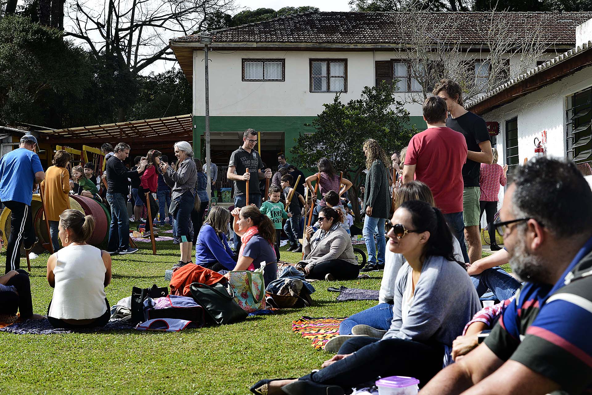 Dia da Família promove piquenique e confraternização na escola Terra Firme