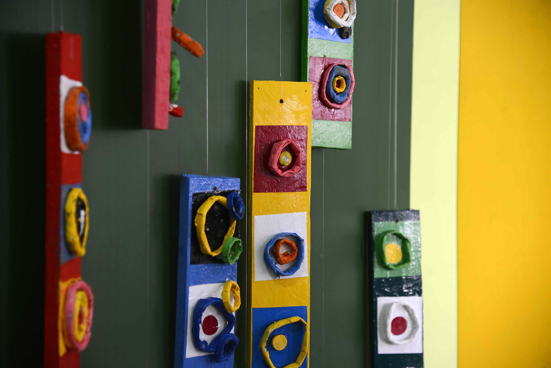 Artes no Integral – Quadrados com Círculos Concêntricos, de Kandinsky