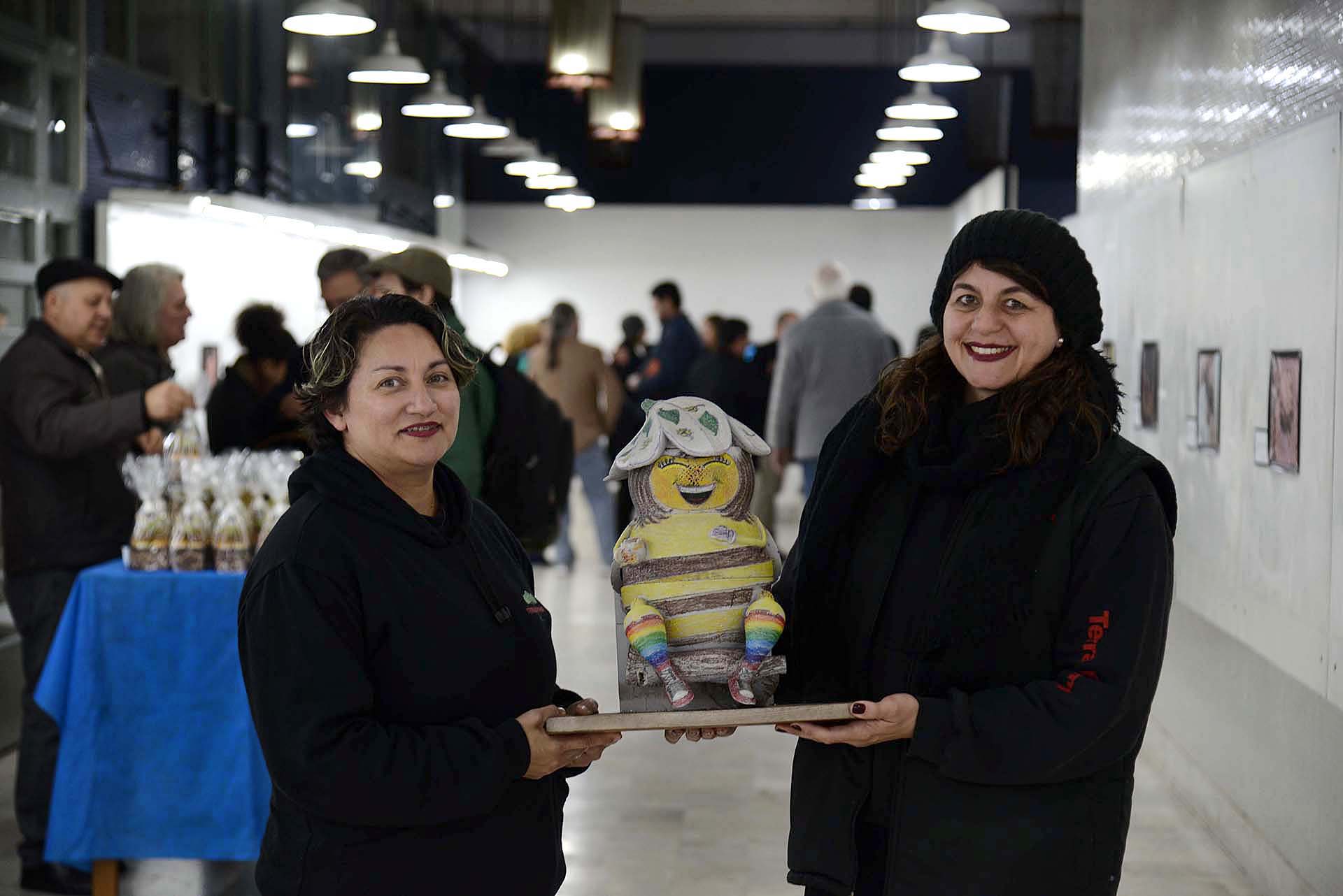 Parceria da Terra Firme com UFPR resulta em e-book ilustrado por alunos e alunas do 3º ano