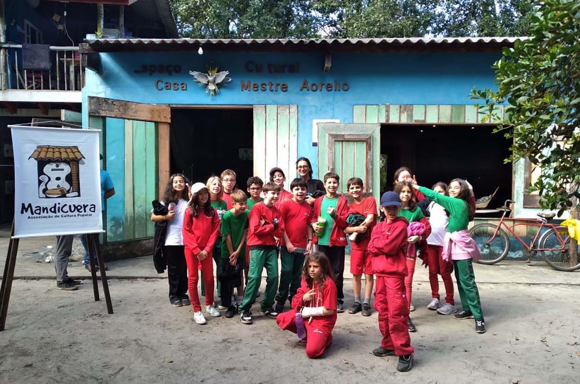 Turmas do 4º e 5º ano pesquisam as raízes da cultura caiçara na Ilha dos Valadares